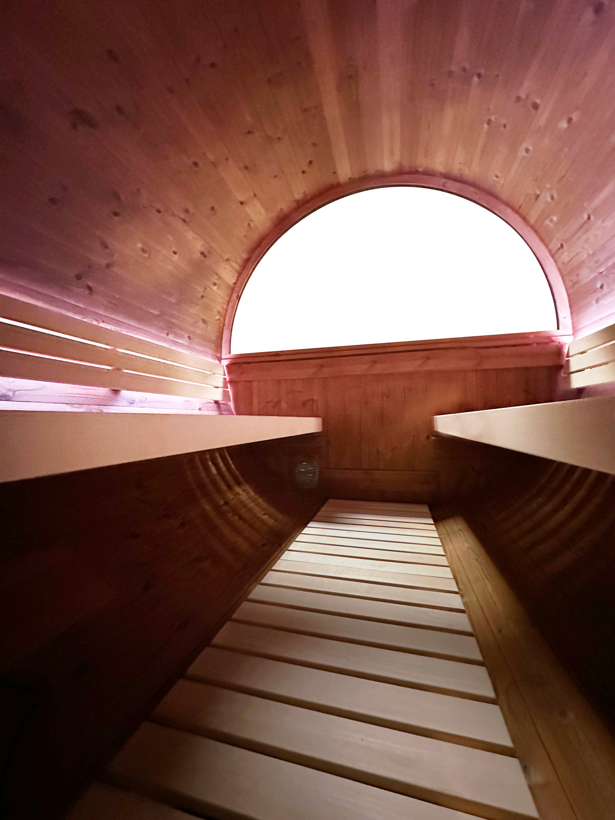 Holl's Onyxia Outdoor Barrel Sauna | Espace Sport
