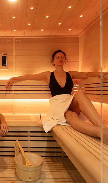 Holl's Utopia Hemlock Steam Sauna | Espace Sport